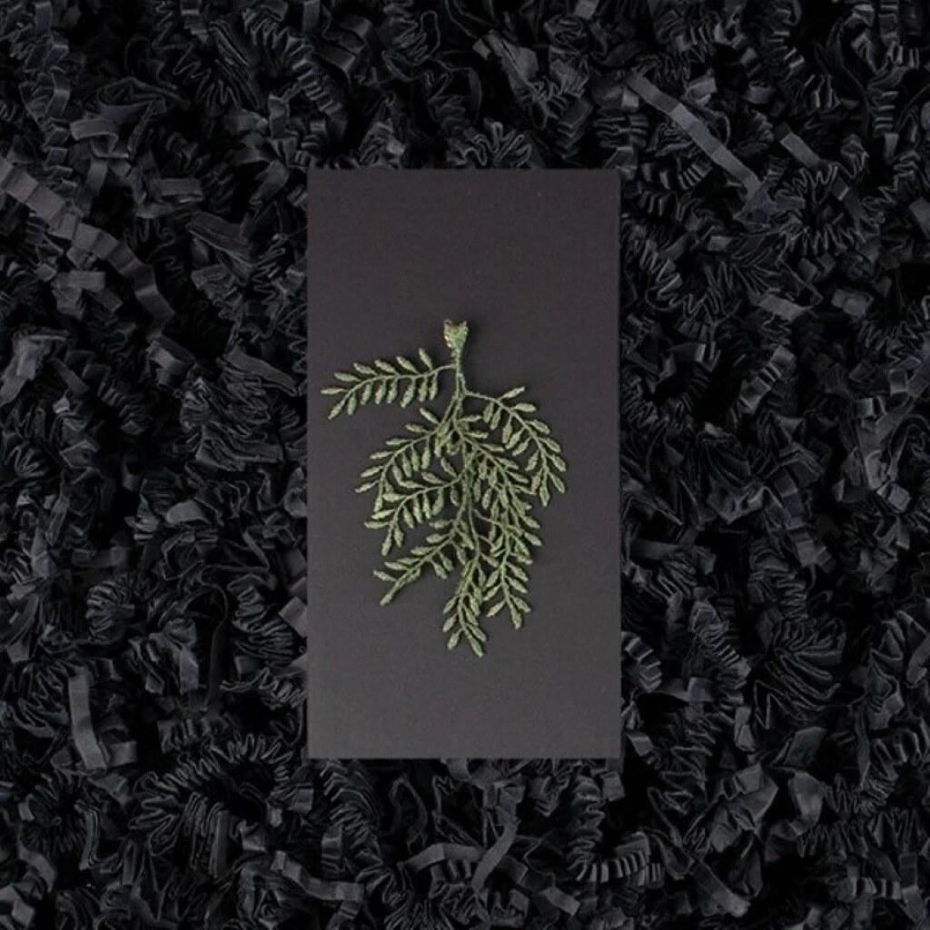 Gestickte Olivenbaumzweig Brosche 3 Gestickte Olivenbaumzweig Brosche